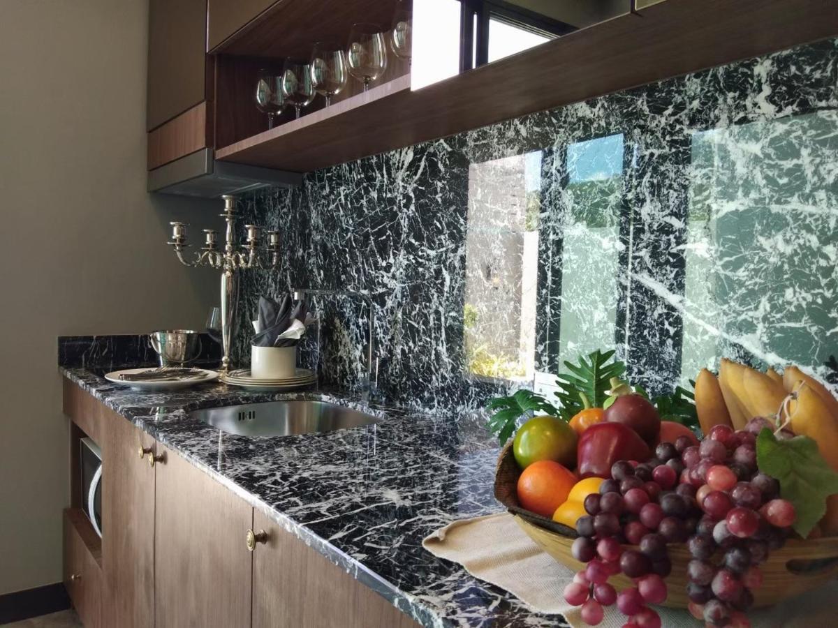 The Regent ​Phuket ​Serviced Apartment ​Kamala ​Beach Exterior foto